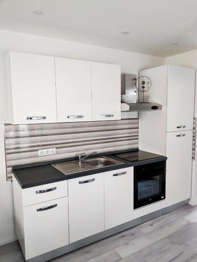 Apartmani Eden Vodice Exterior foto