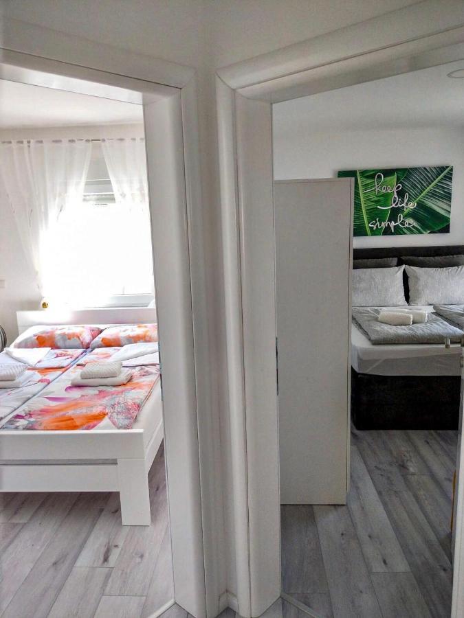 Apartmani Eden Vodice Exterior foto