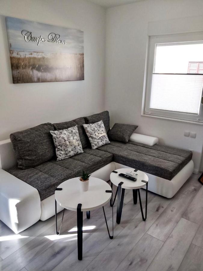 Apartmani Eden Vodice Exterior foto