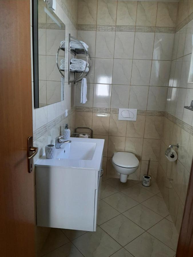 Apartmani Eden Vodice Exterior foto